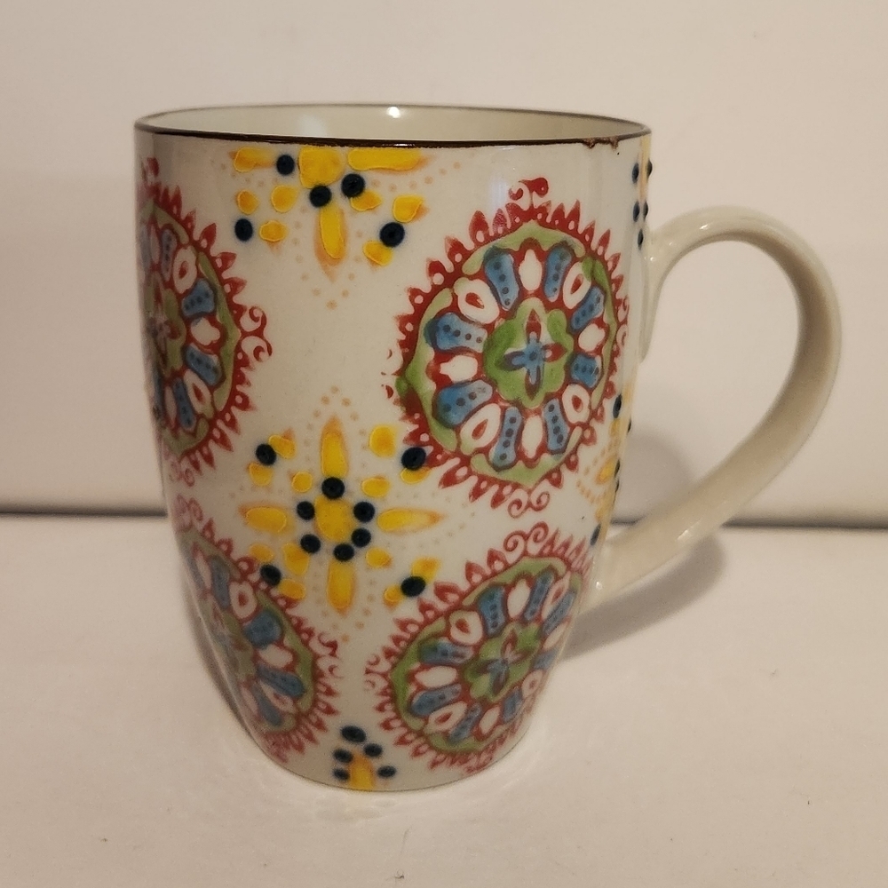 4 1/4” Colorful Pattern Designed Cream Base Mug